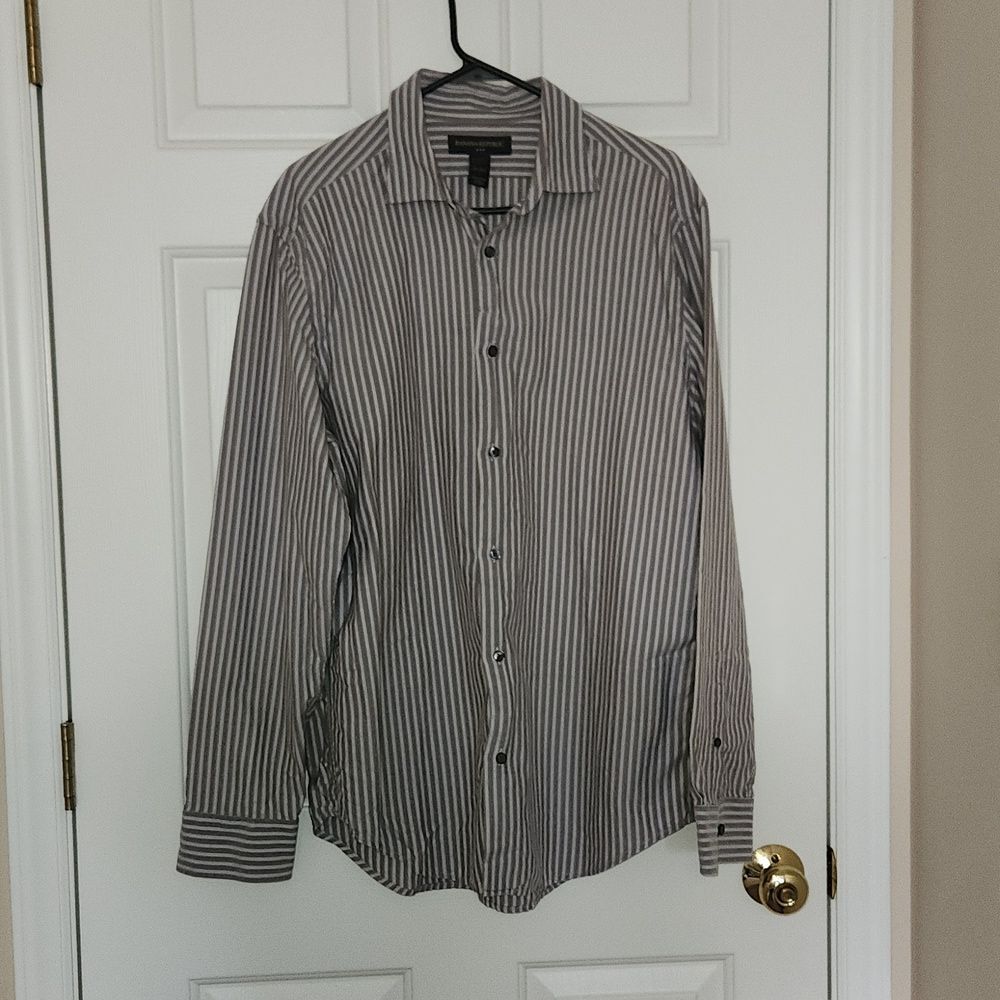Banana Republic Size L 16-16.5 Long Sleeve Button Up